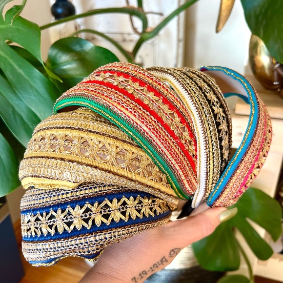 New! The “Fairycore” Flat Glitzy Woven Statement Headband - Picture 7 of 7